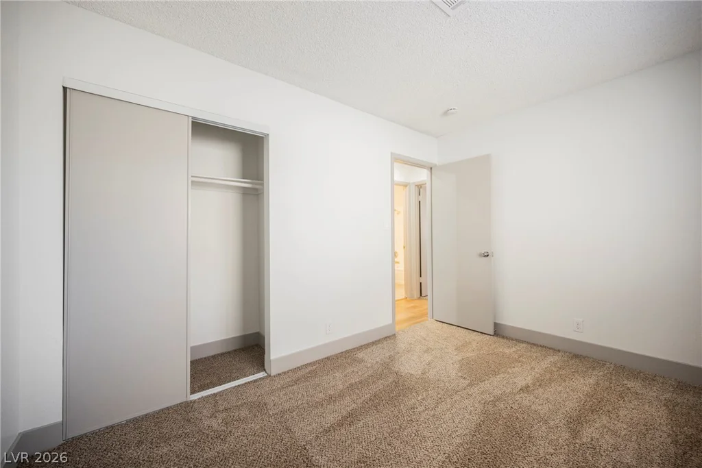 2705 Valparaiso, Las Vegas, NV 89108