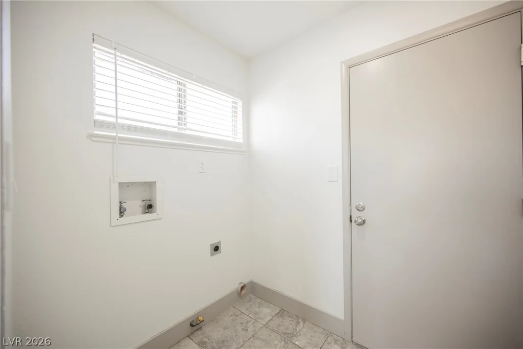2705 Valparaiso, Las Vegas, NV 89108