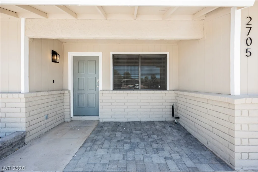 2705 Valparaiso, Las Vegas, NV 89108