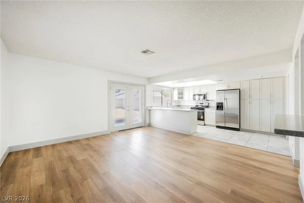 2705 Valparaiso, Las Vegas, NV 89108