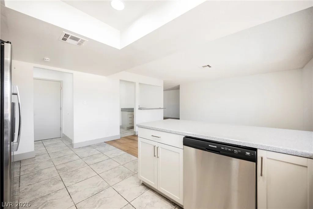 2705 Valparaiso, Las Vegas, NV 89108