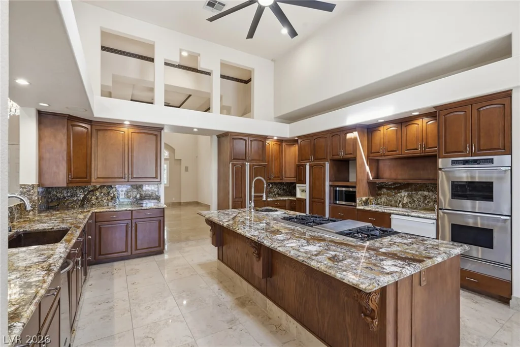 2212 Chatsworth, Henderson, NV 89074