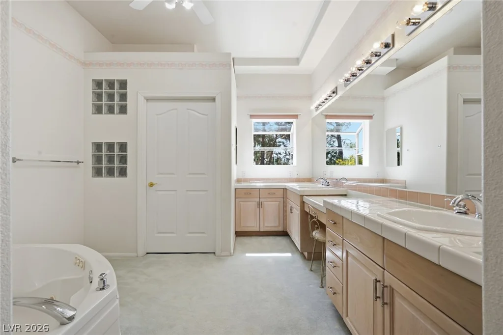 2212 Chatsworth, Henderson, NV 89074