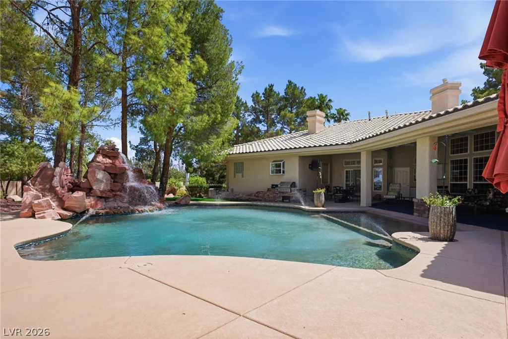 2212 Chatsworth, Henderson, NV 89074
