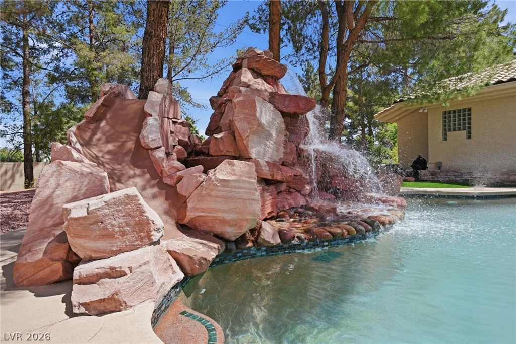 2212 Chatsworth, Henderson, NV 89074