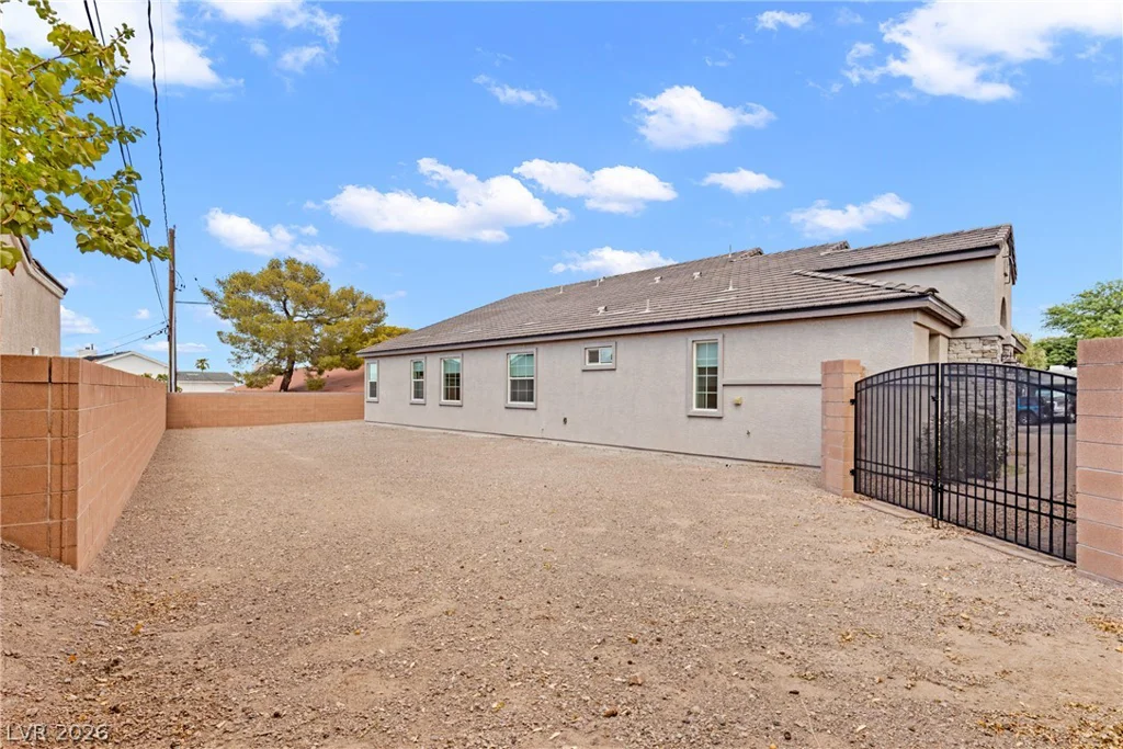 625 Robin, Henderson, NV 89015