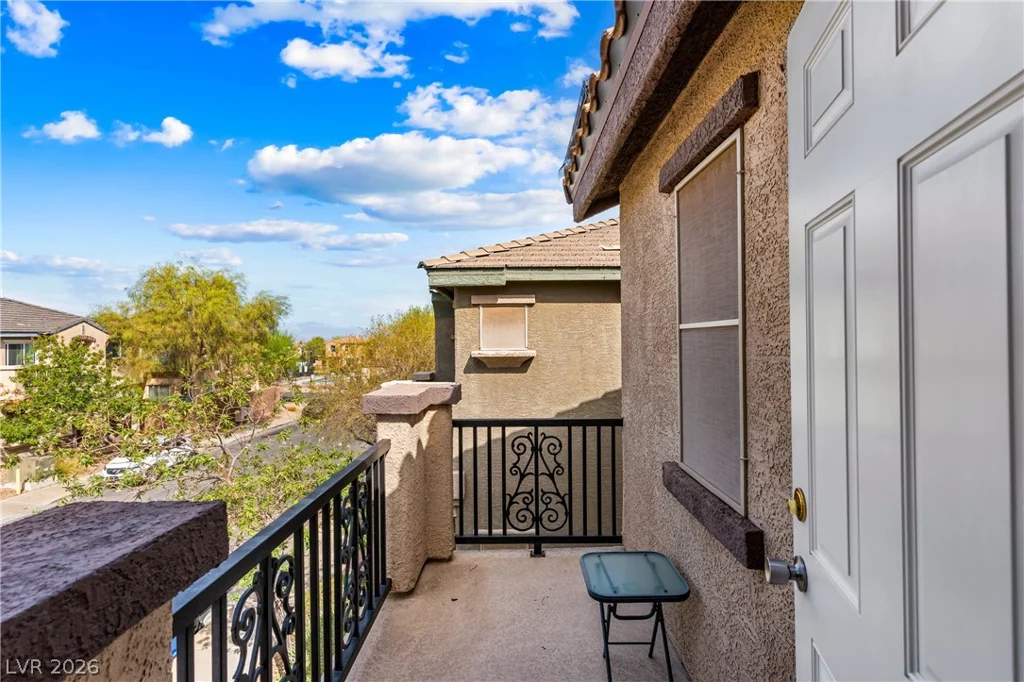 176 Almond Ridge, Henderson, NV 89015