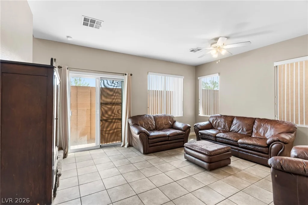 176 Almond Ridge, Henderson, NV 89015