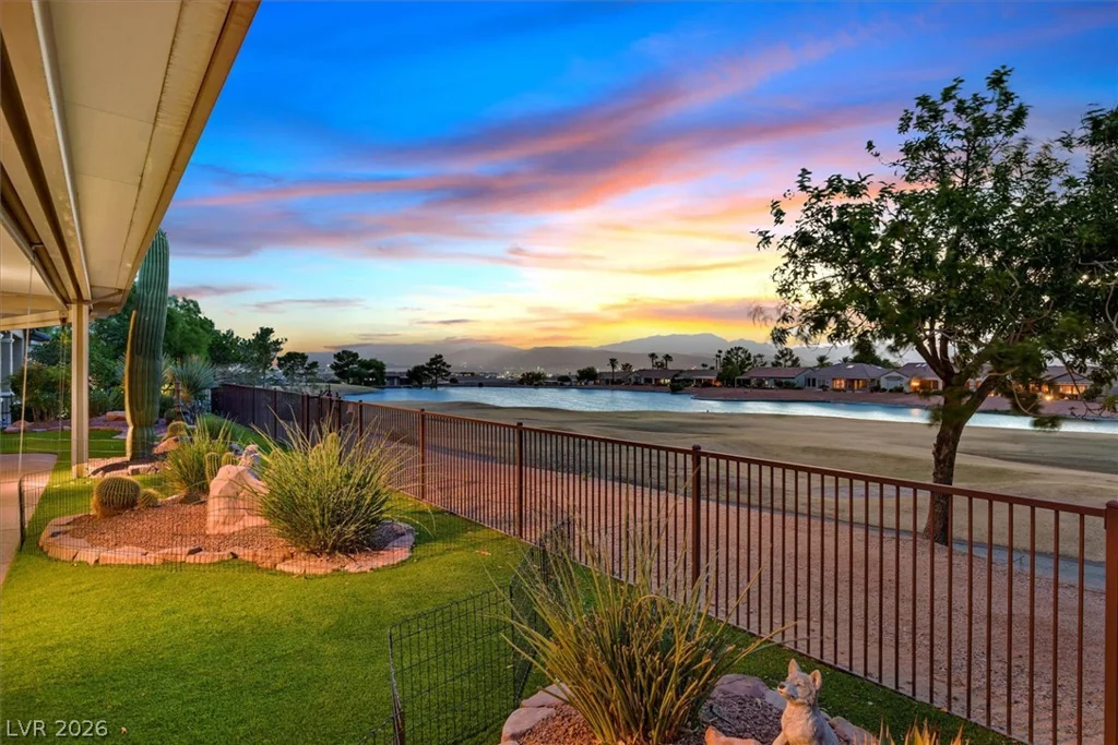 1823 Baton Rouge, Henderson, NV 89052