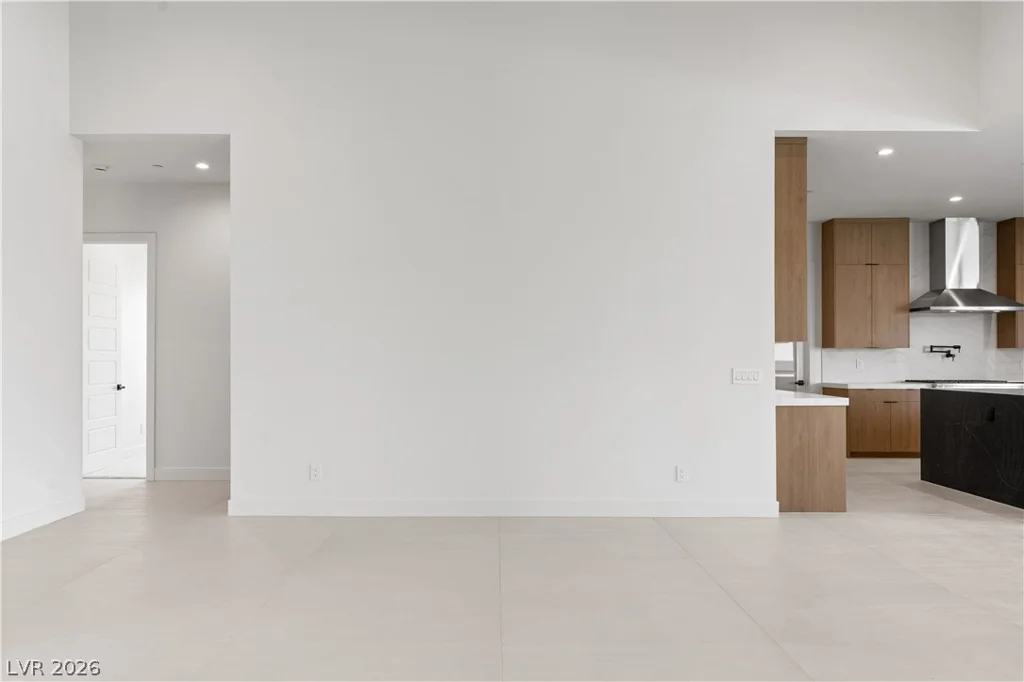 470 Paradise Hills, Henderson, NV 89002