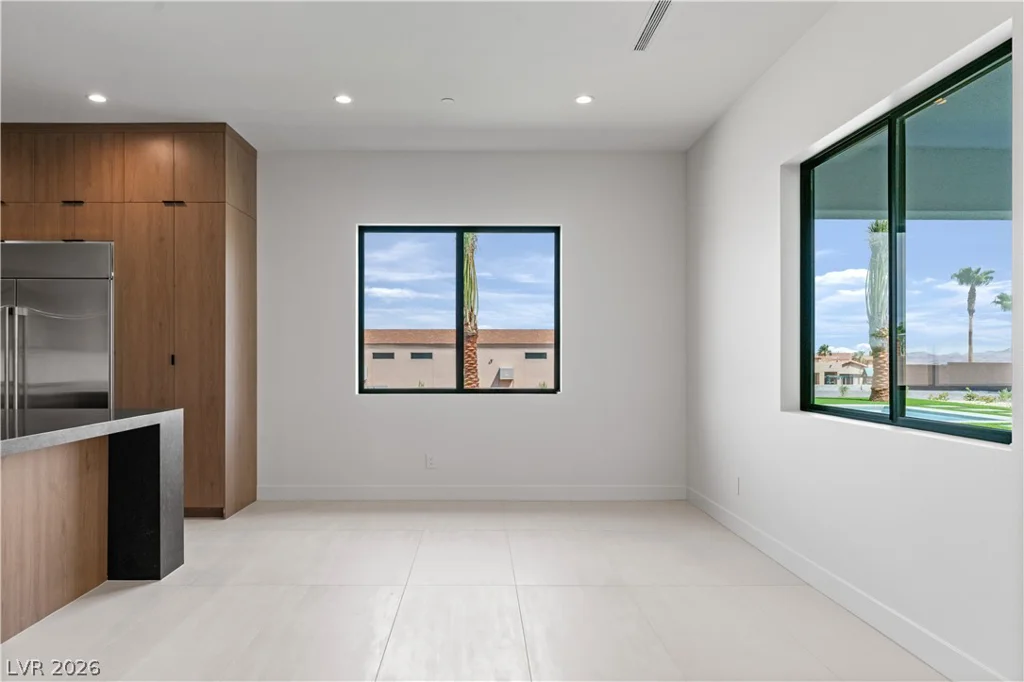 470 Paradise Hills, Henderson, NV 89002