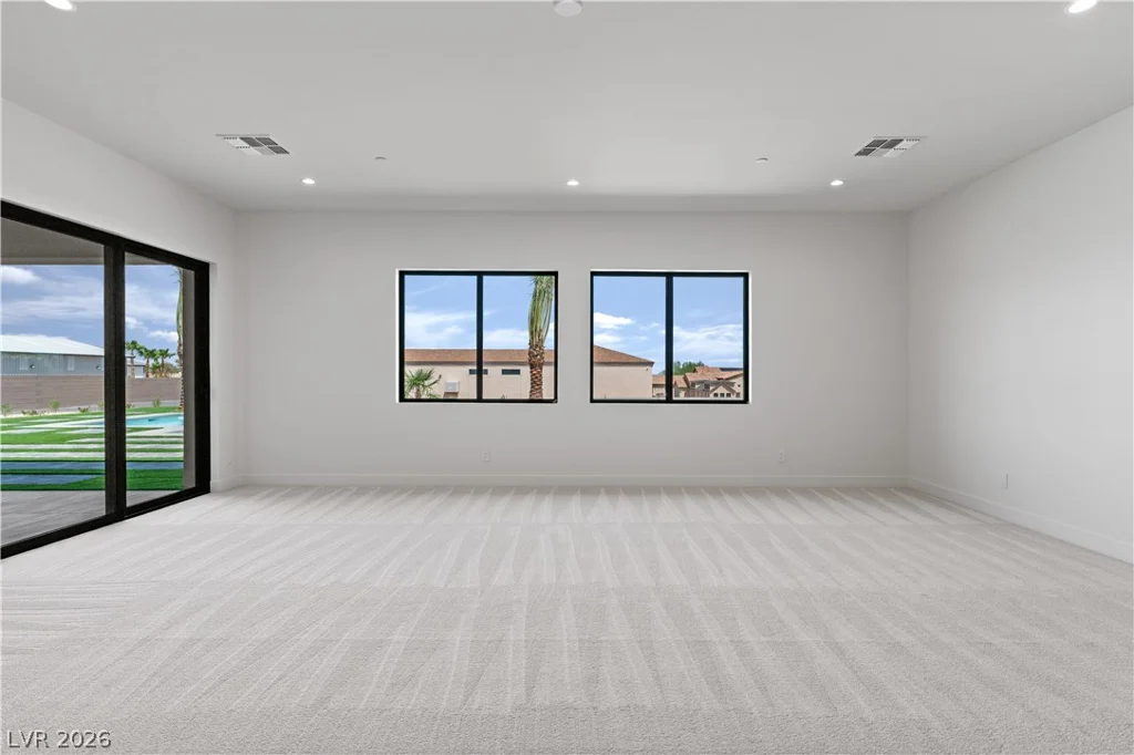470 Paradise Hills, Henderson, NV 89002