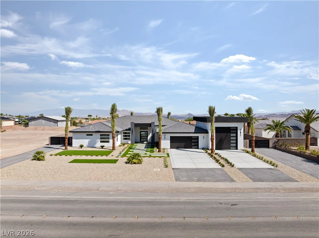470 Paradise Hills, Henderson, NV 89002