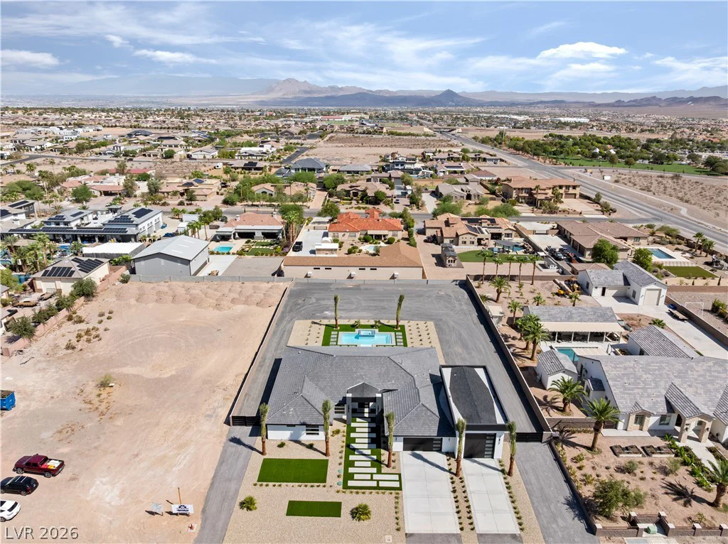 470 Paradise Hills, Henderson, NV 89002