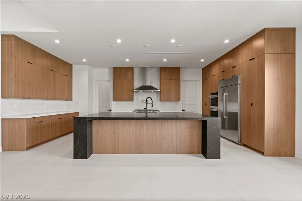 470 Paradise Hills, Henderson, NV 89002