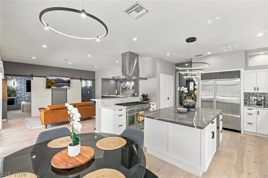 17 Quail Run, Henderson, NV 89014