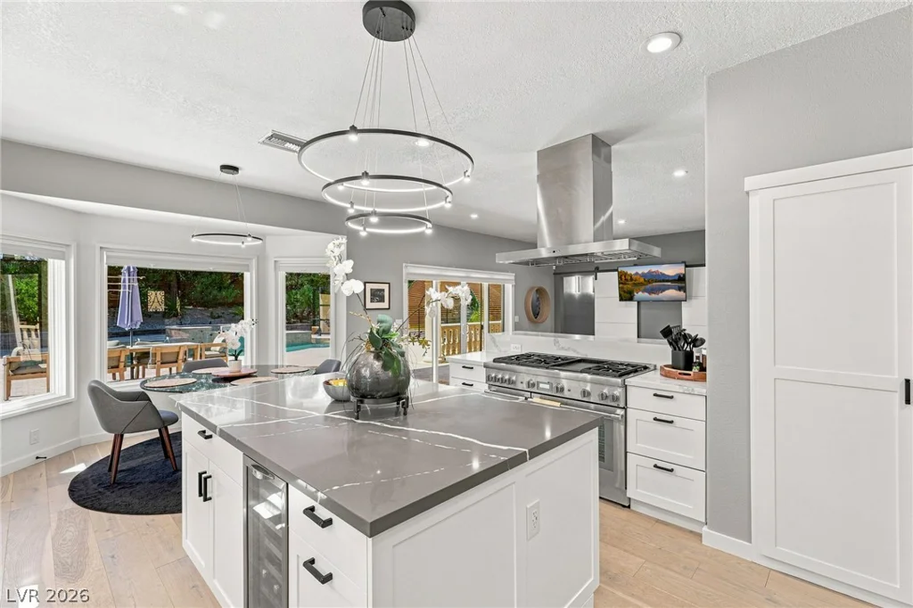 17 Quail Run, Henderson, NV 89014