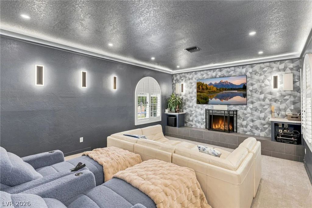 17 Quail Run, Henderson, NV 89014
