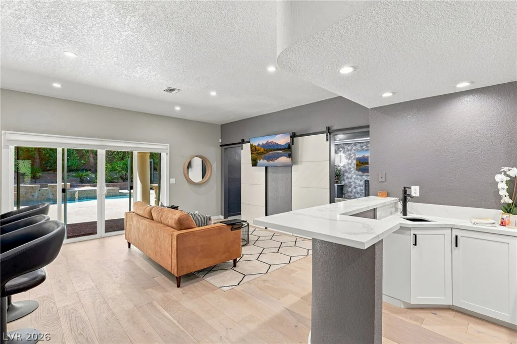 17 Quail Run, Henderson, NV 89014