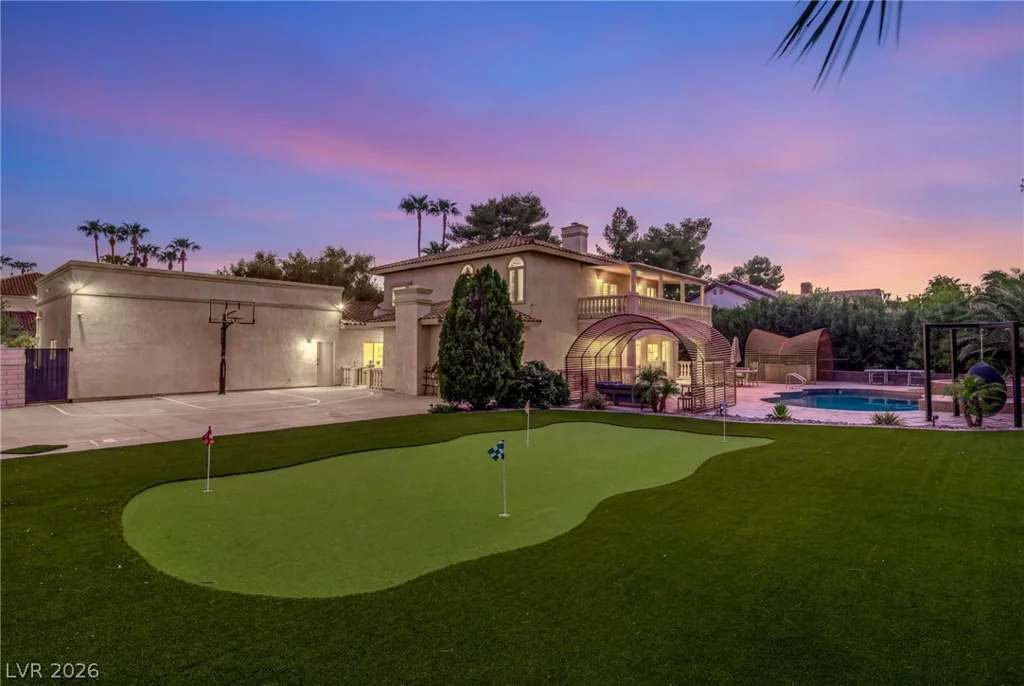 17 Quail Run, Henderson, NV 89014