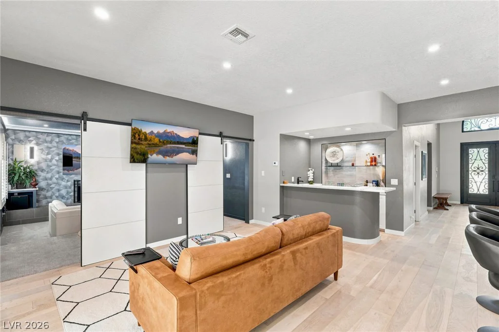 17 Quail Run, Henderson, NV 89014