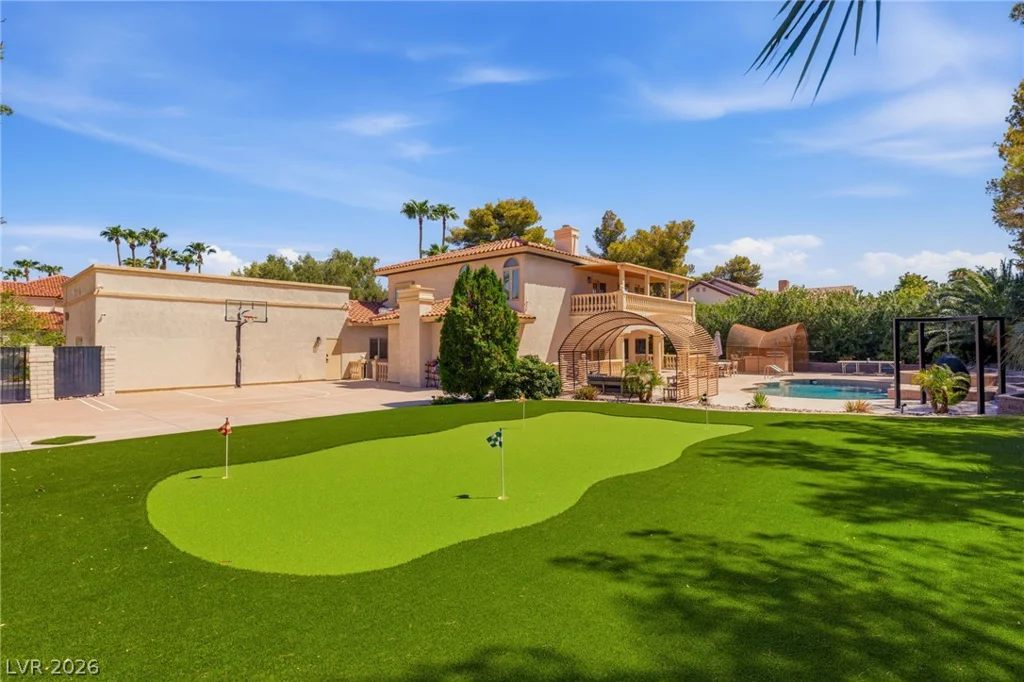 17 Quail Run, Henderson, NV 89014