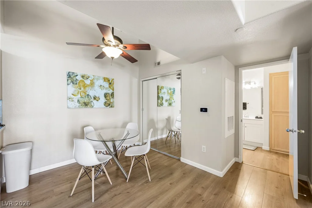 950 Seven Hills, Henderson, NV 89052