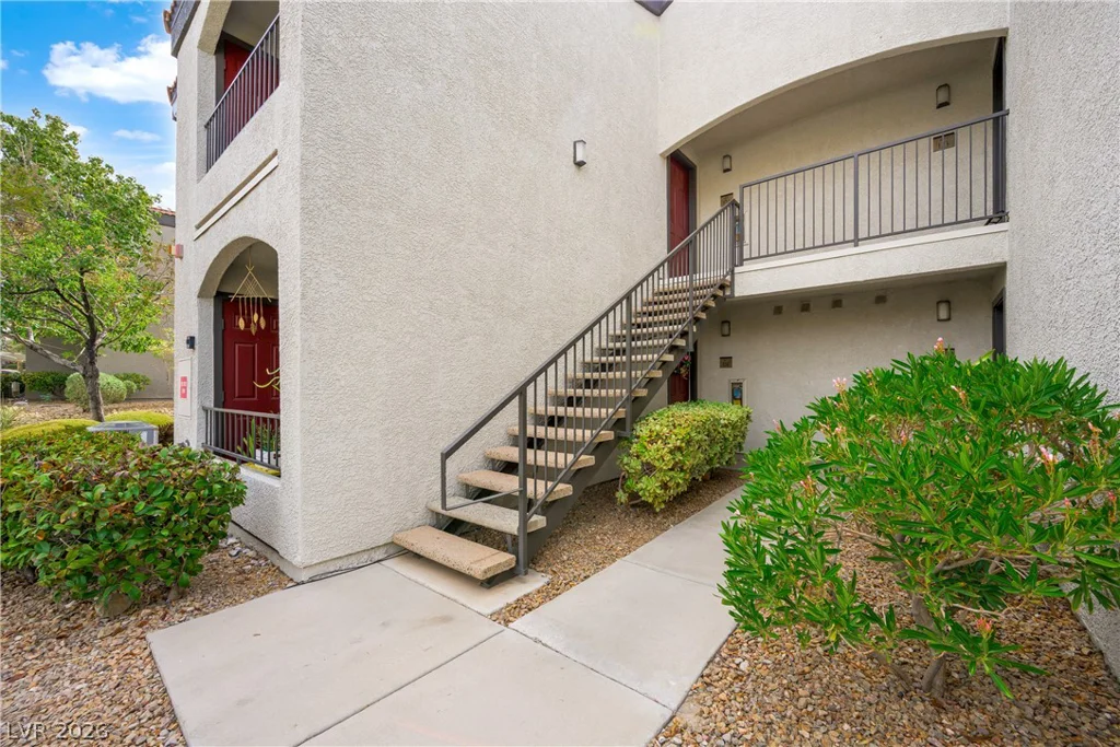 950 Seven Hills, Henderson, NV 89052