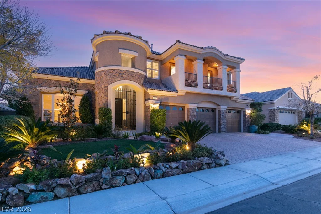 9429 Garnet Crown, Las Vegas, NV 89145