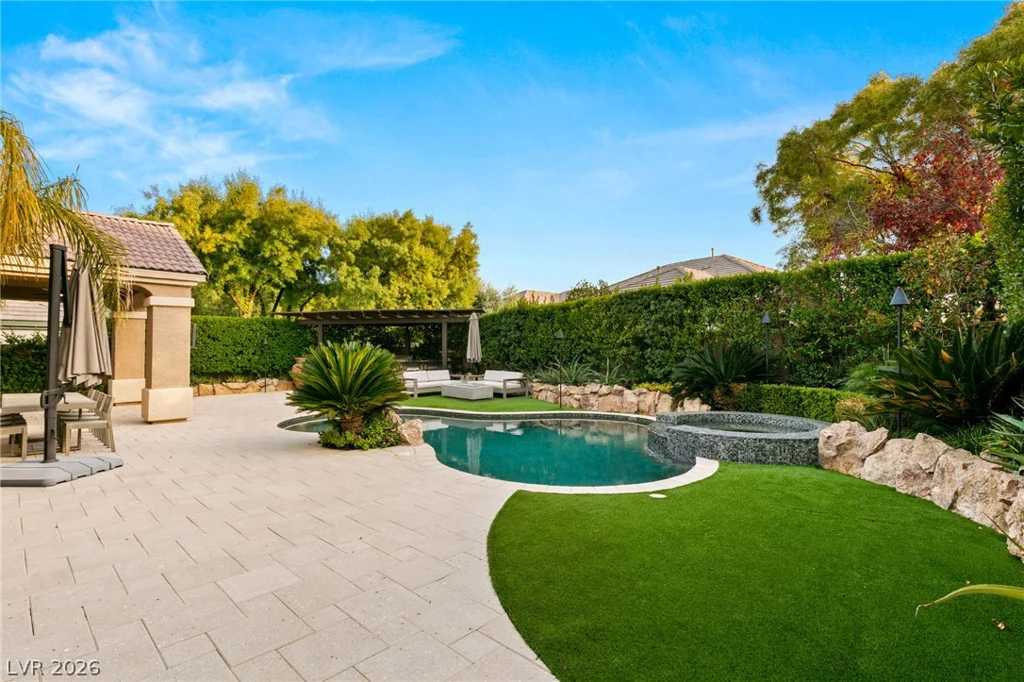 9429 Garnet Crown, Las Vegas, NV 89145
