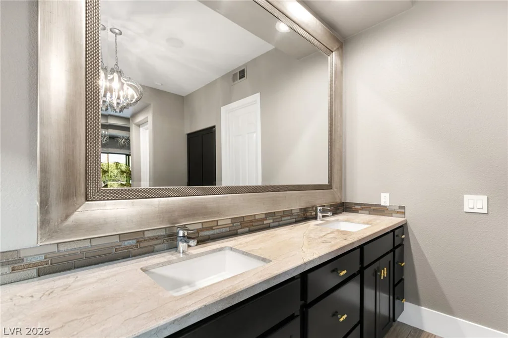 9429 Garnet Crown, Las Vegas, NV 89145