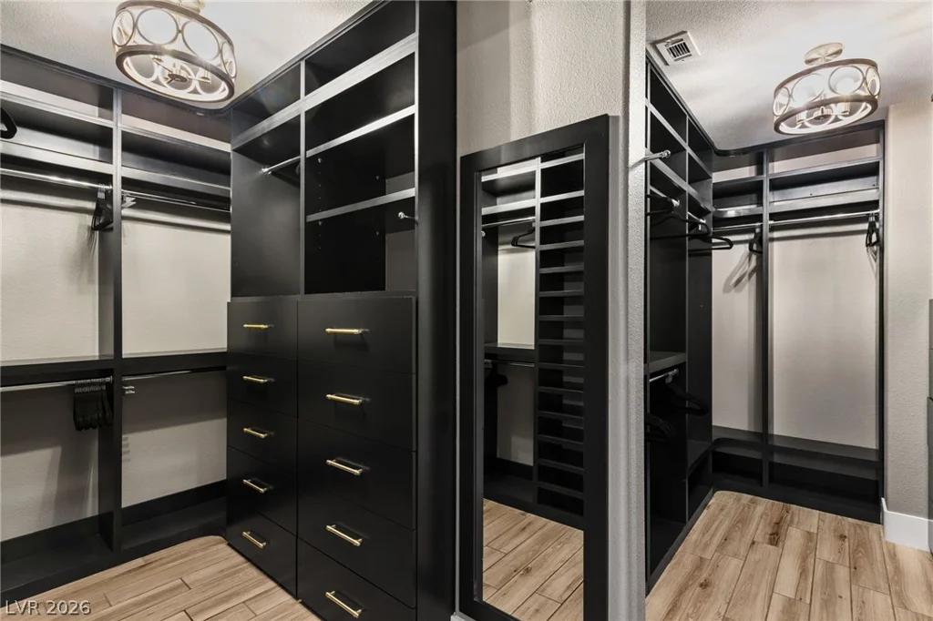 9429 Garnet Crown, Las Vegas, NV 89145