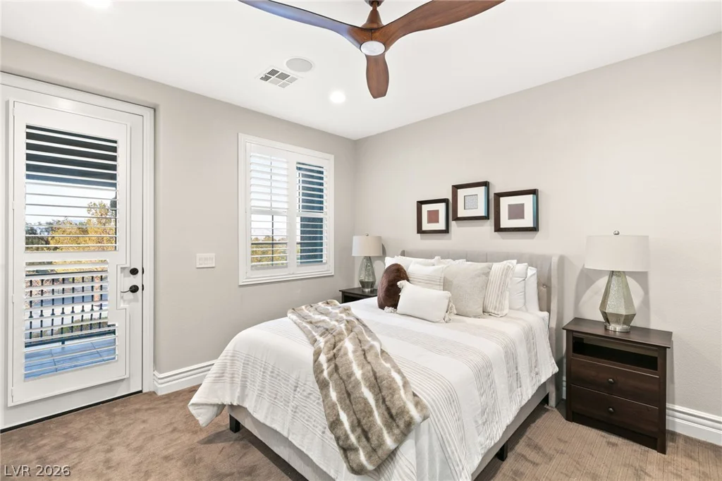 9429 Garnet Crown, Las Vegas, NV 89145