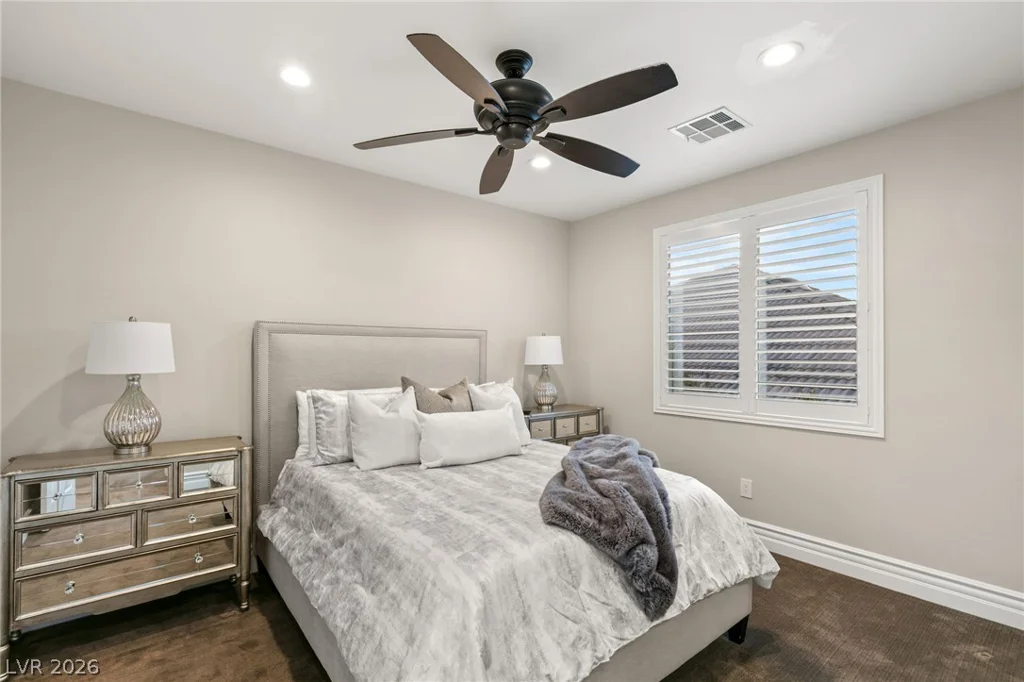 9429 Garnet Crown, Las Vegas, NV 89145