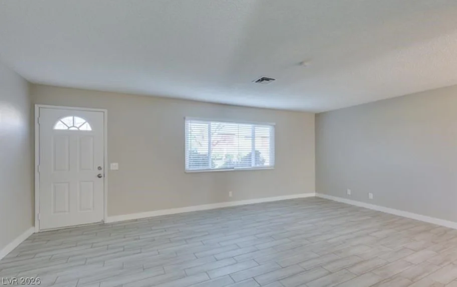 135 Greenbriar Townhouse, Las Vegas, NV 89121