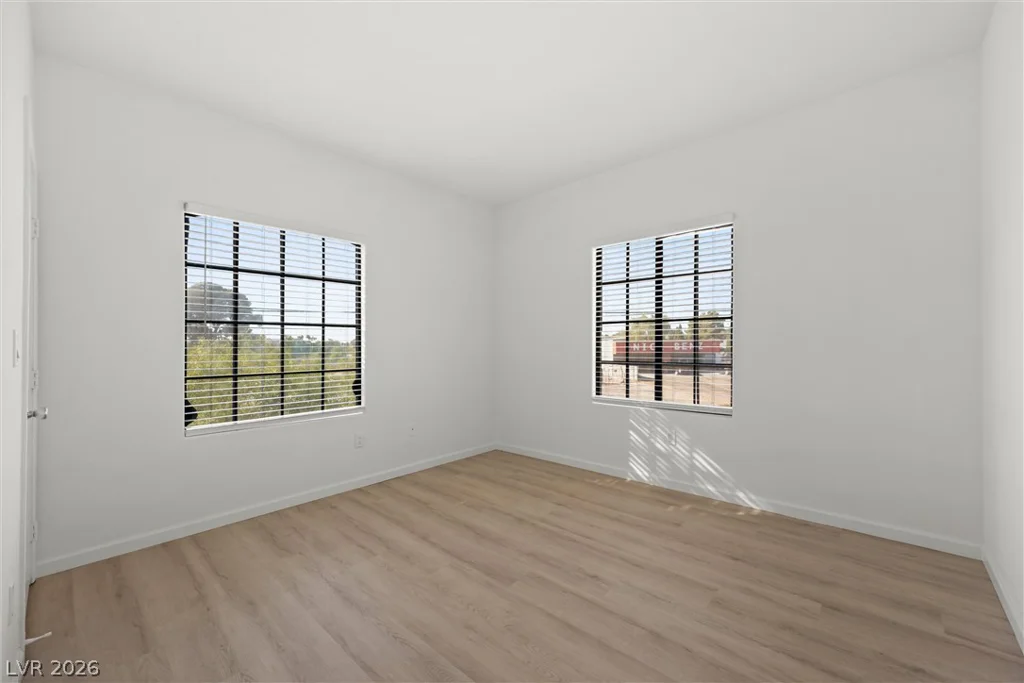 2001 Sue, Las Vegas, NV 89108