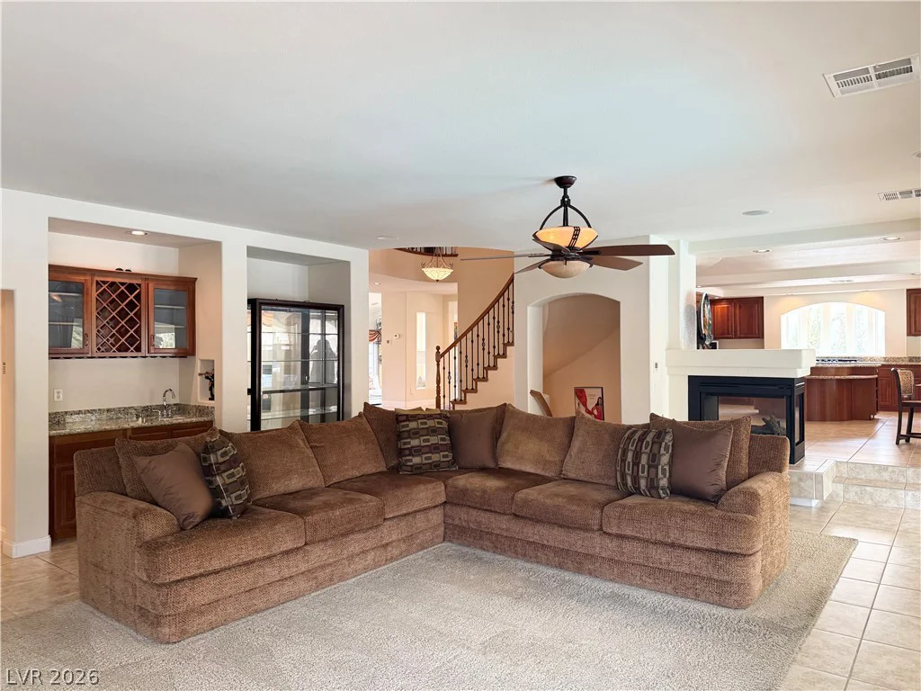 10981 Holyrood, Las Vegas, NV 89141