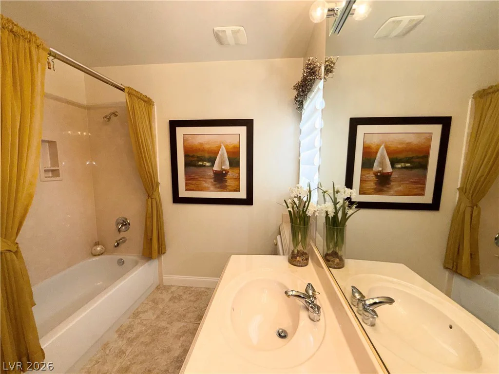 10981 Holyrood, Las Vegas, NV 89141