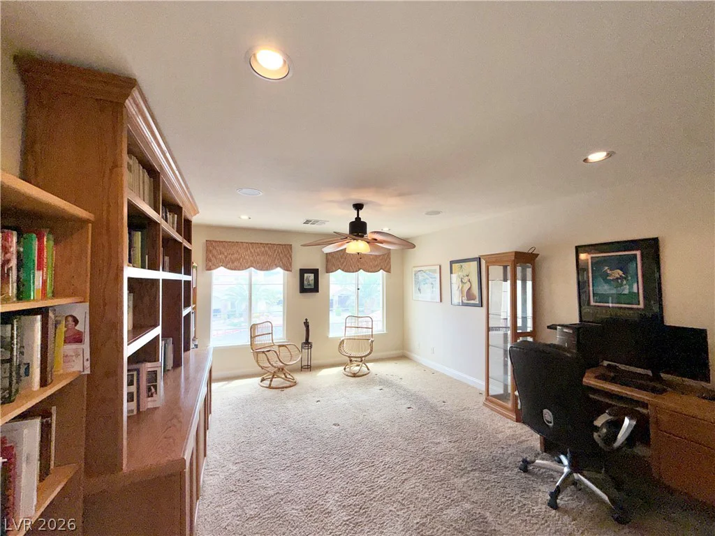 10981 Holyrood, Las Vegas, NV 89141