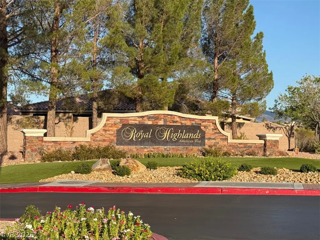 10981 Holyrood, Las Vegas, NV 89141