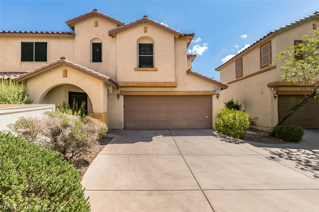 10442 Lady Angela, Las Vegas, NV 89183