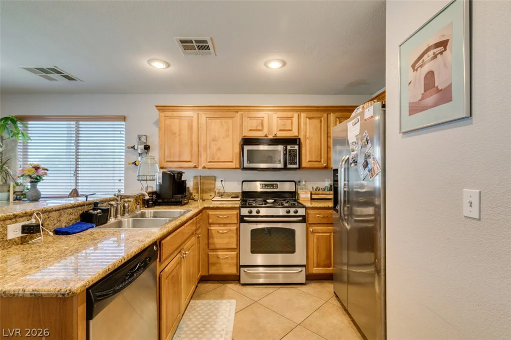 10442 Lady Angela, Las Vegas, NV 89183