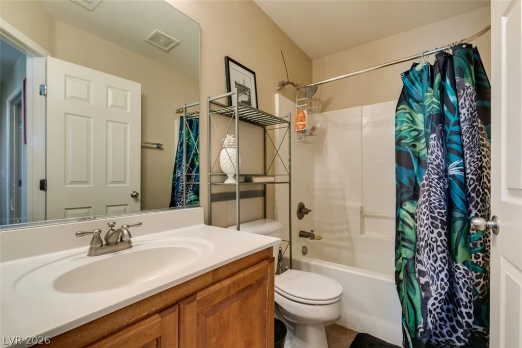 10442 Lady Angela, Las Vegas, NV 89183