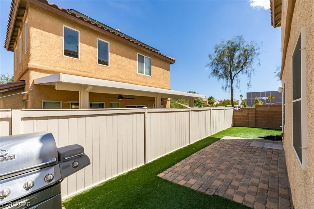 10442 Lady Angela, Las Vegas, NV 89183