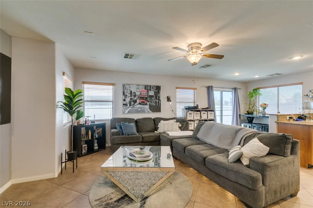 10442 Lady Angela, Las Vegas, NV 89183