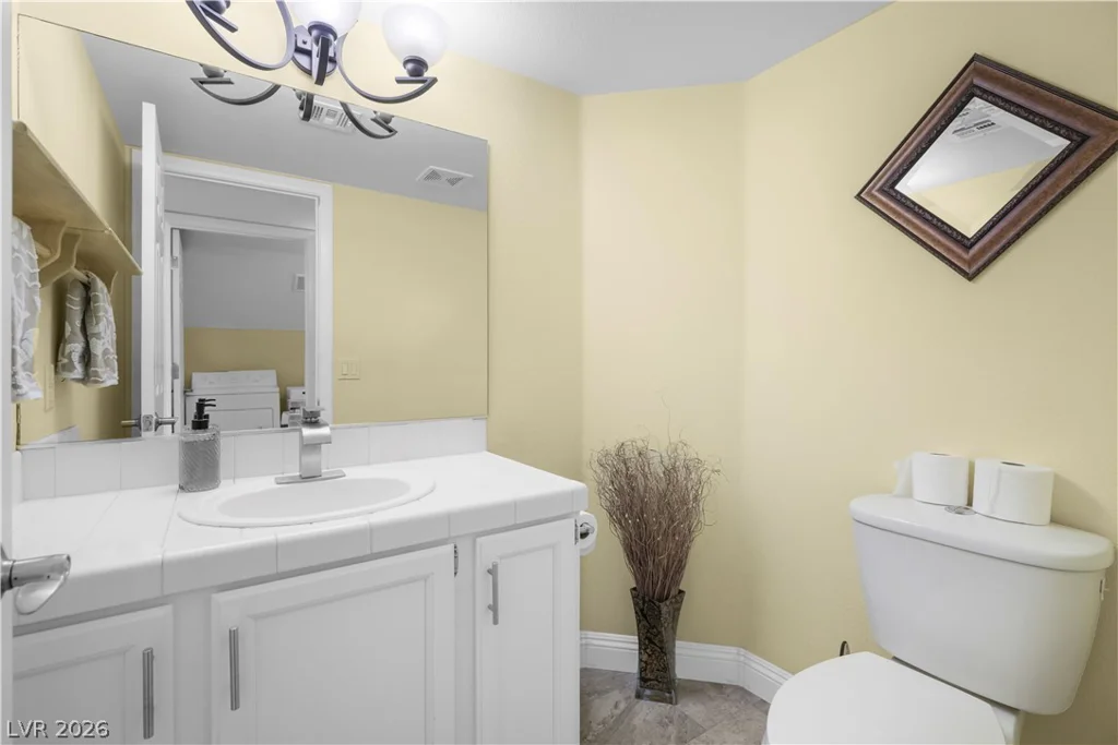8404 Shady Shores, Las Vegas, NV 89128
