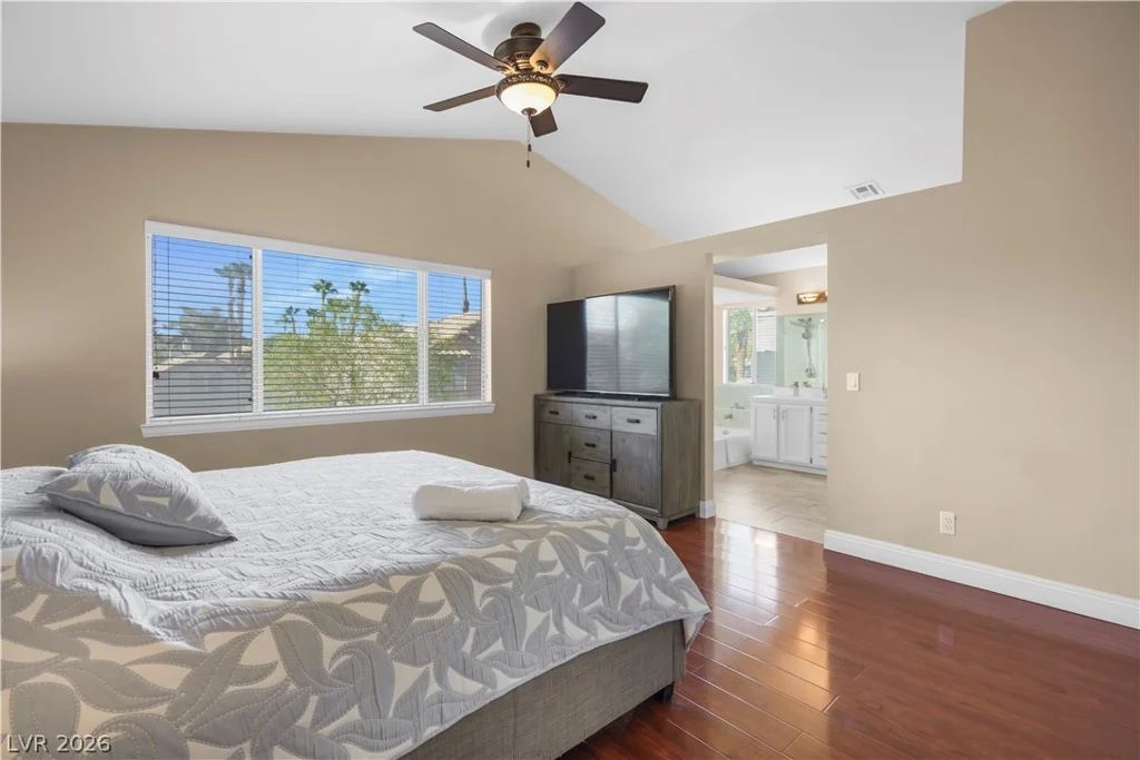 8404 Shady Shores, Las Vegas, NV 89128