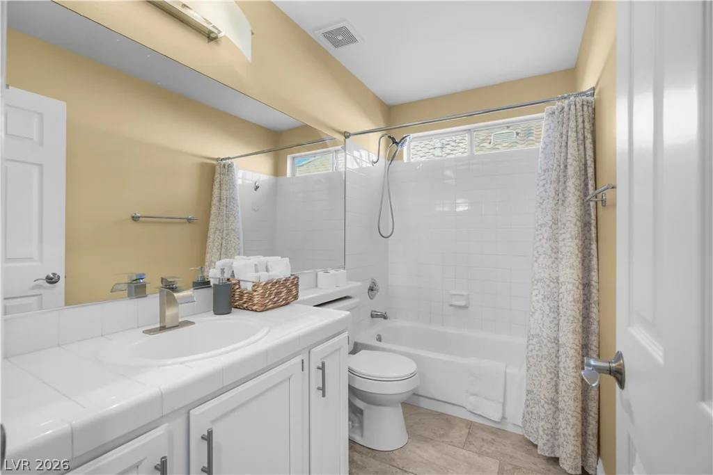 8404 Shady Shores, Las Vegas, NV 89128