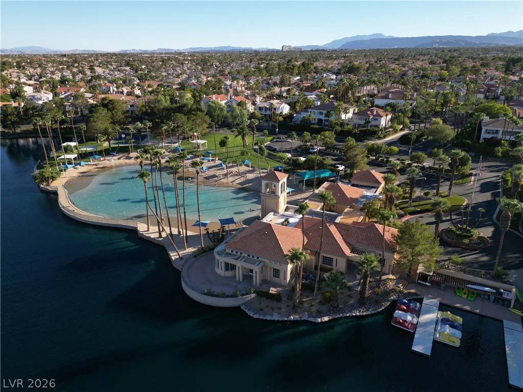 8404 Shady Shores, Las Vegas, NV 89128