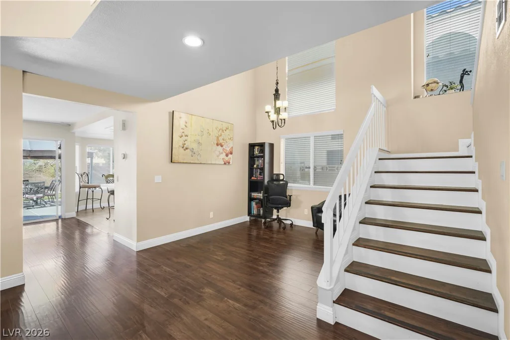 8404 Shady Shores, Las Vegas, NV 89128